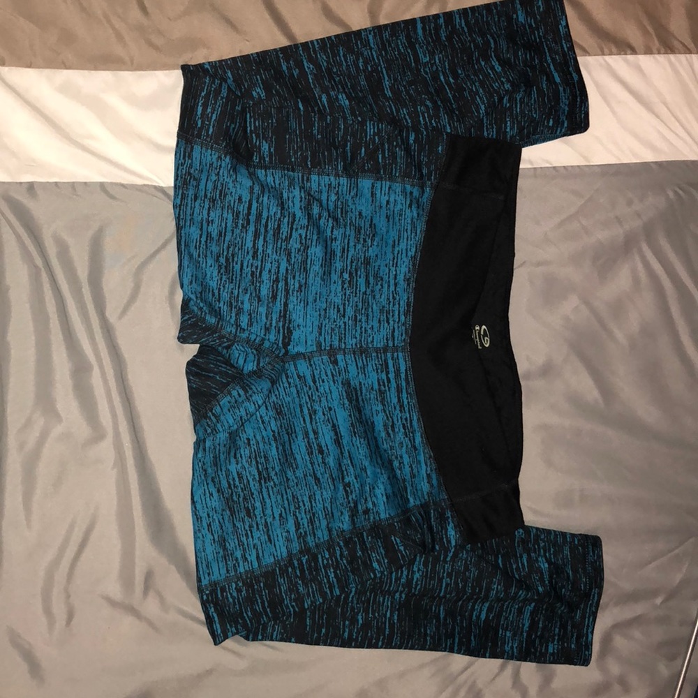 Workout capris